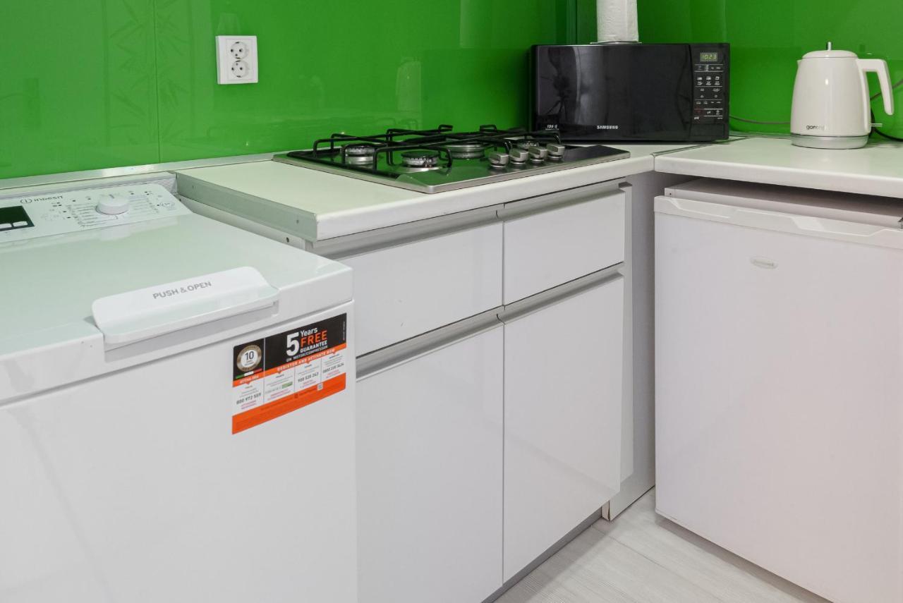 Stone Gate Apartment #1 บูคาเรสต์ ภายนอก รูปภาพ