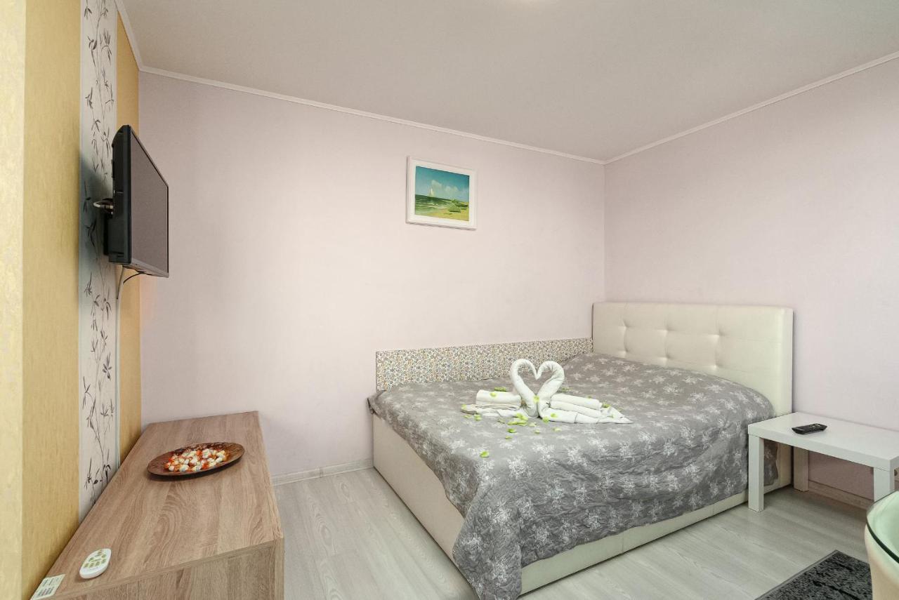 Stone Gate Apartment #1 บูคาเรสต์ ภายนอก รูปภาพ