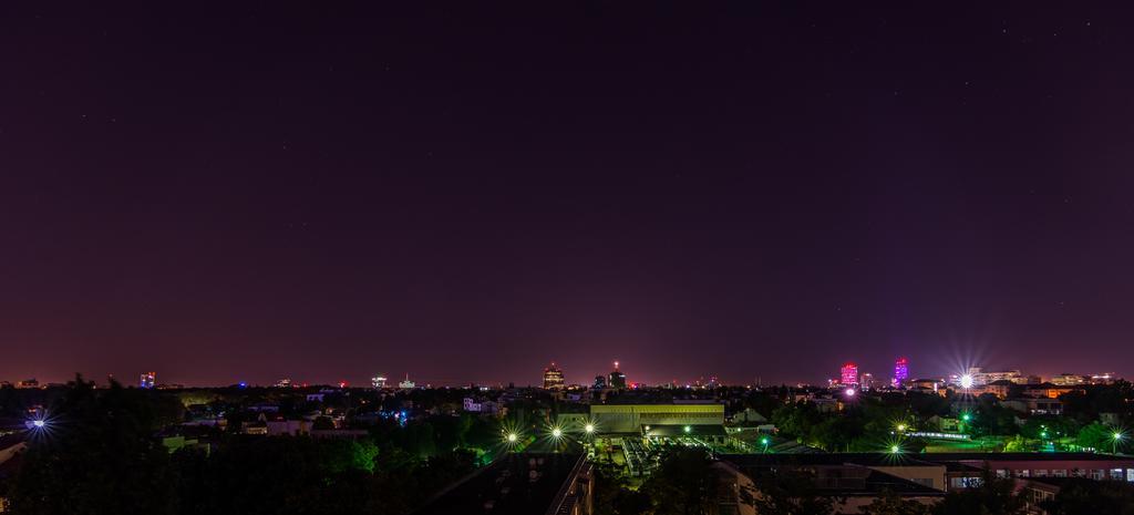 Stone Gate Apartment #1 บูคาเรสต์ ภายนอก รูปภาพ